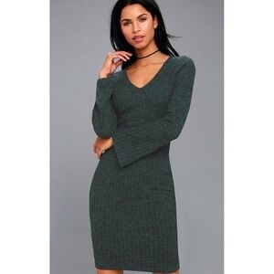 Lulus Dark green long sleeve sweater dress with bell sleeves‎ size small